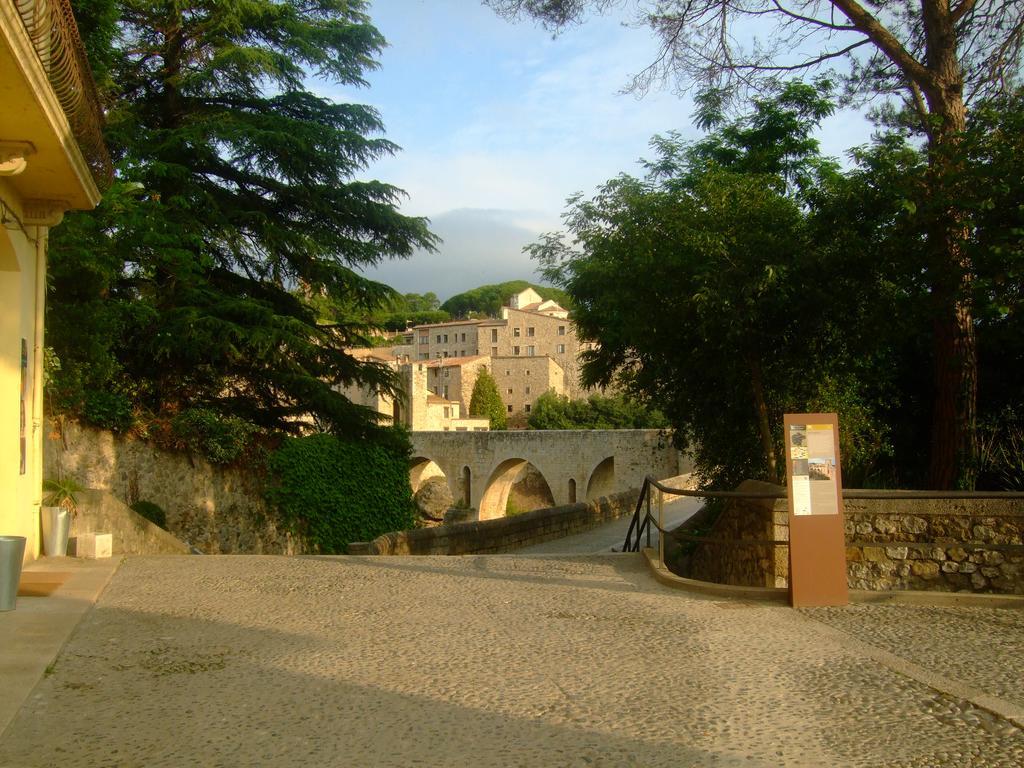 Besalut Apartment Exteriér fotografie